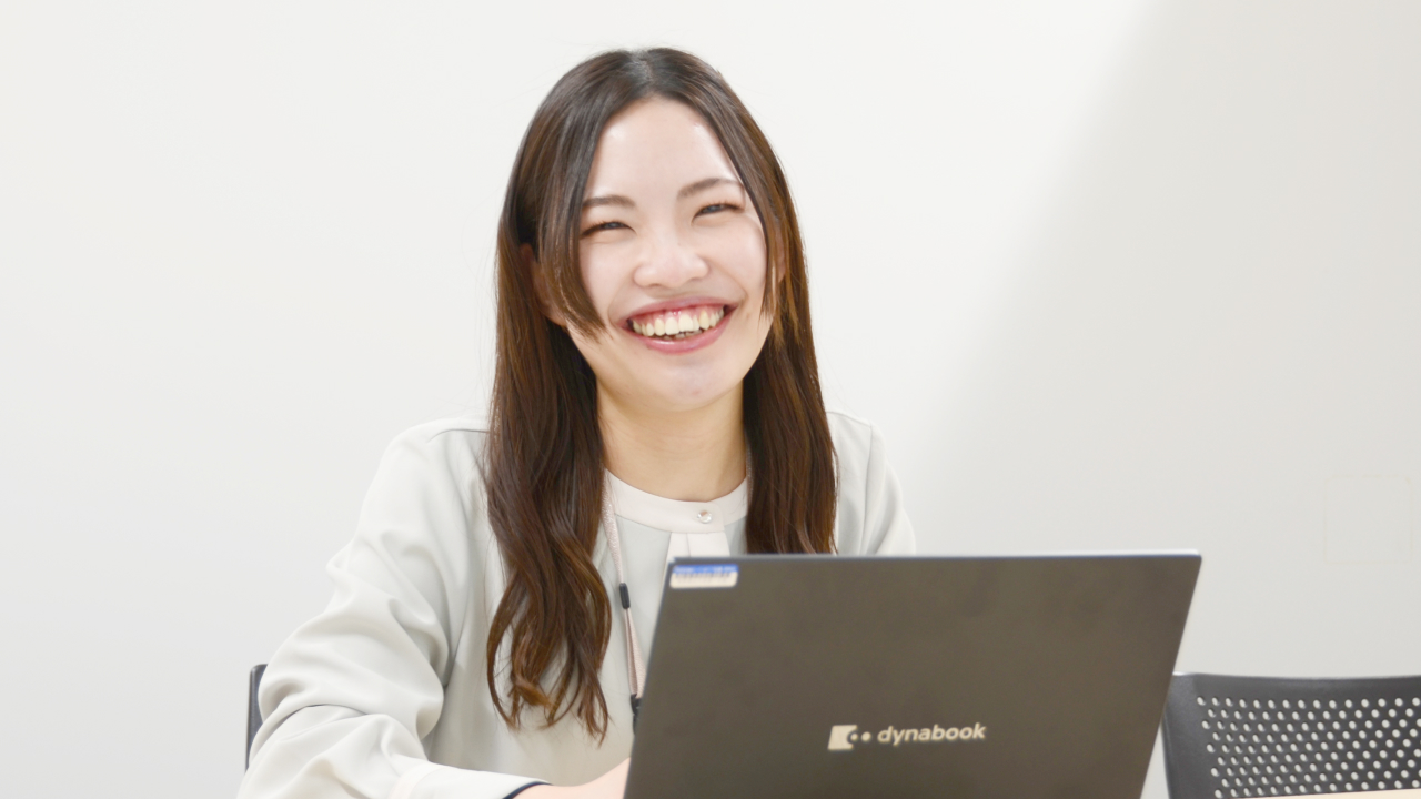 企業活動を支える
縁の下の力持ち(バックオフィス 2024年入社)